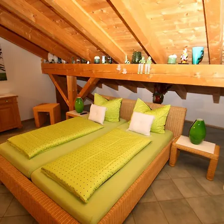 Leonie גרמיש-פרטנקירכן